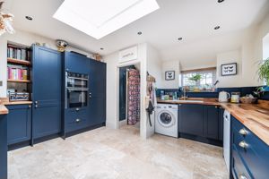 Kitchen- click for photo gallery